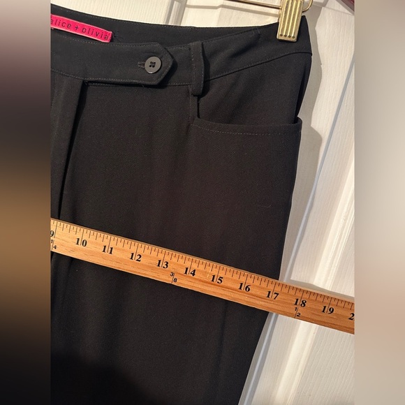 ALICE + OLIVIA Vtg 6 Black Flat Front Slash Pockets Classic Trousers Minimalist - Picture 5 of 10